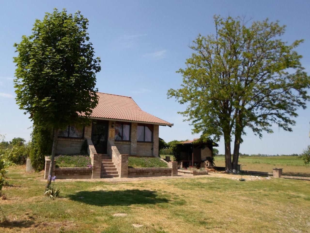 Izletiste Opatovac Guest House Екстериор снимка